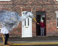 Image of heron in street