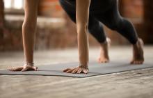 A photo of a person doing press ups